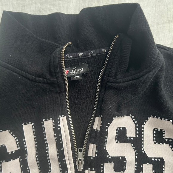 🍒 Y2K GUESS RHINESTONE TURTLE NECK PULL OVER - Picture 2 of 2